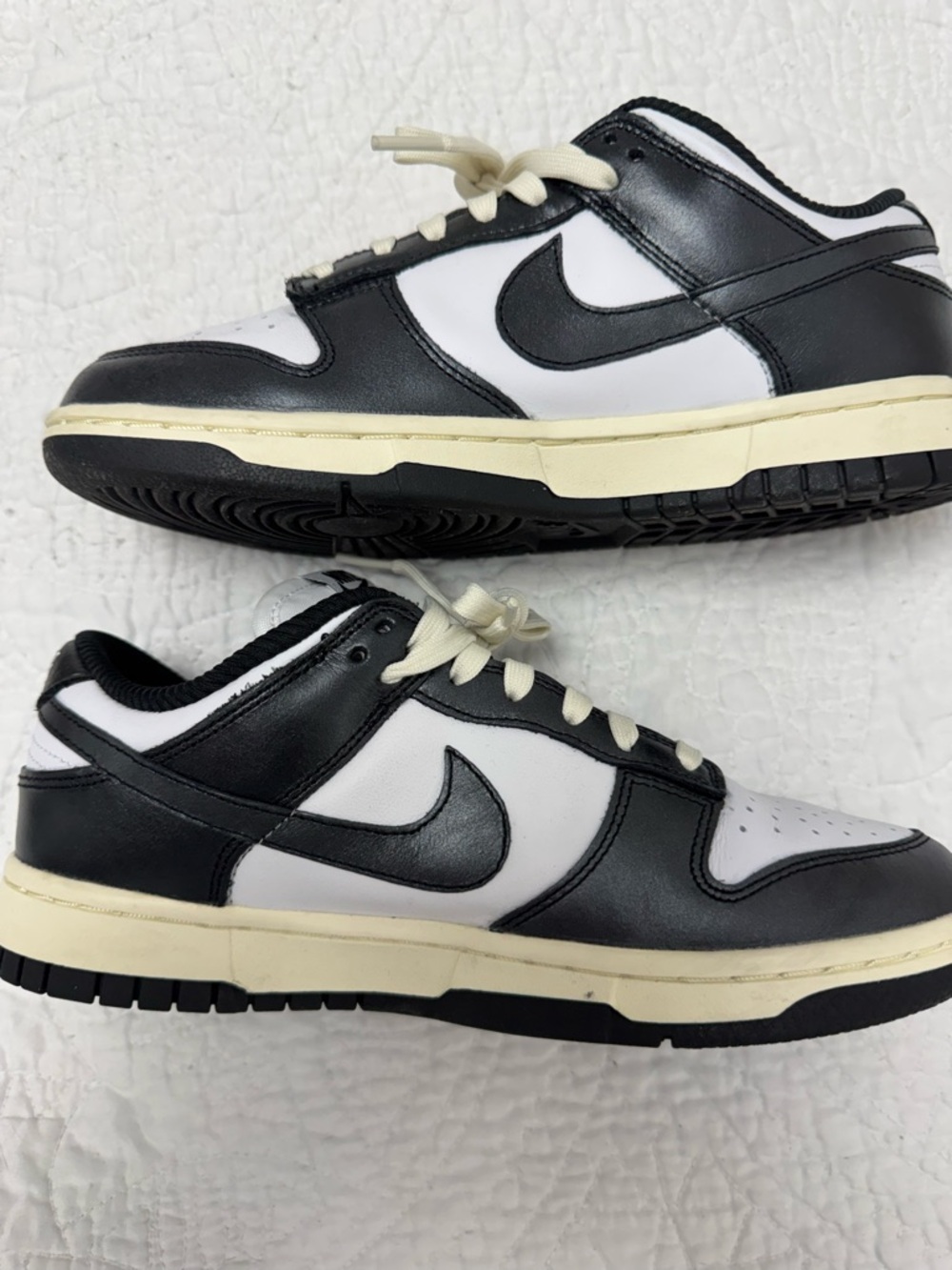 Nike Dunk Low - Vintage Panda